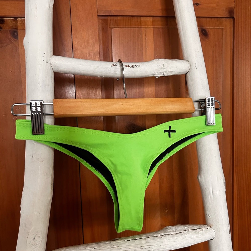 Coulbourne Bikini brand bottom brand new